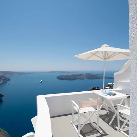 Gorgona Imerovigli (Santorini)