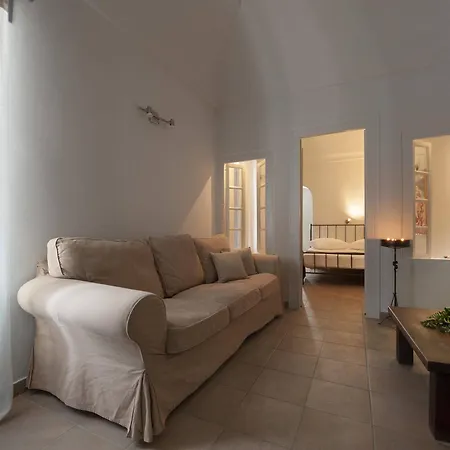 Gorgona Hotel